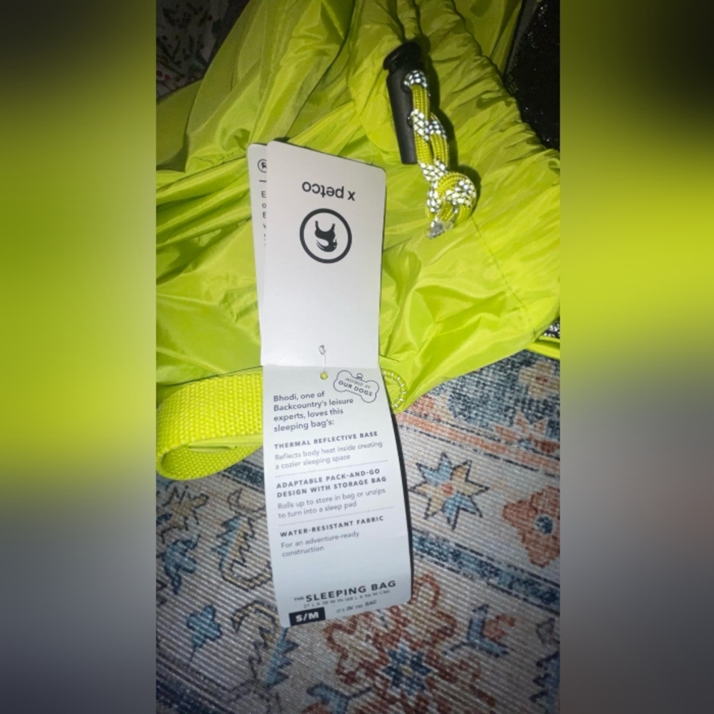 NWT DOG THERMAL SLEEPING BAG BY PETCO SZ S/M 27 L X 38 W inc (68 L X 96 W Cm) - Picture 3 of 10